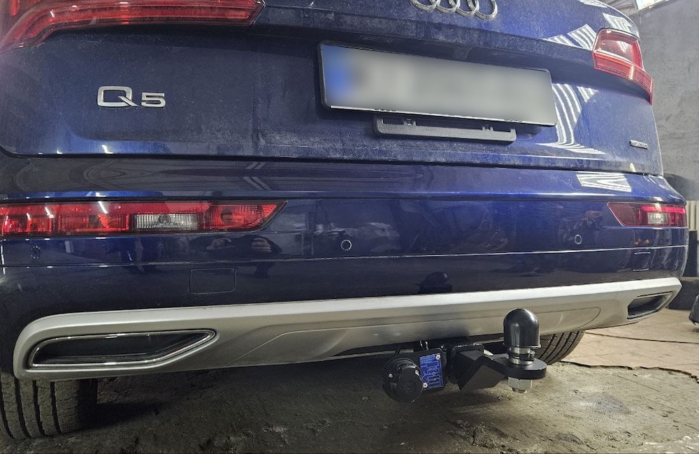 Audi Q5 trailer hitch