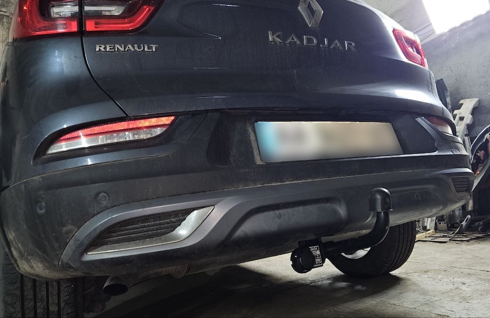 Renault trailer hitch